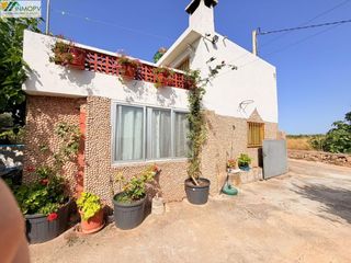 Haus in Partidas de Interior - Zona Rústica. En venta vivienda de 80m2 sobre parcela rustica de 3.300m2 a 6km
