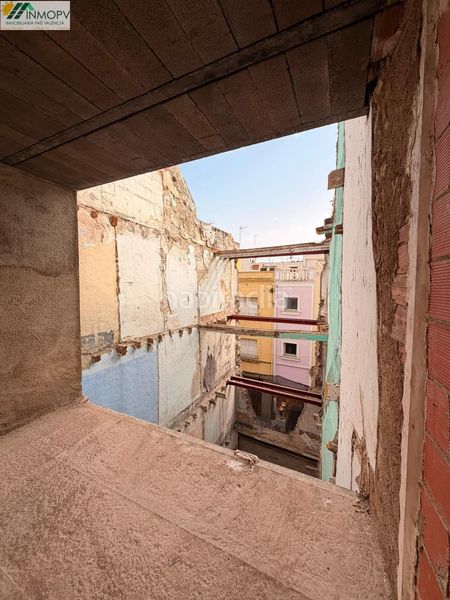 Foto f76cbad1-034b-46f3-b9bb-871576236e5e. Edifici a Casco Urbano Vinaròs