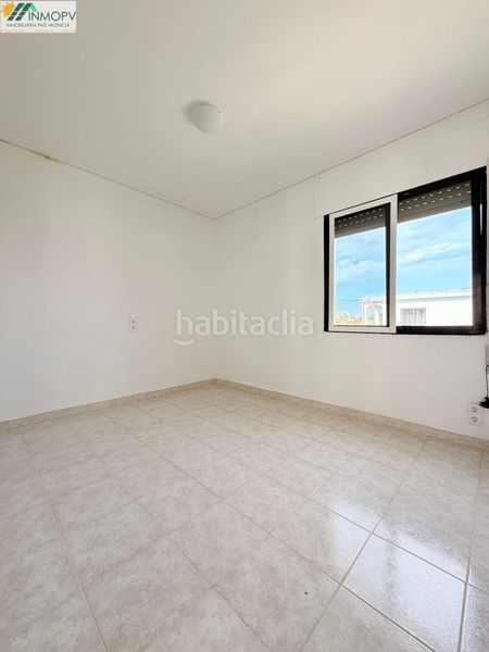 Foto 434e2620-1491-48f8-b414-4f110c64719c. Casa adossada amb aparcament a Cala Puntal Vinaròs
