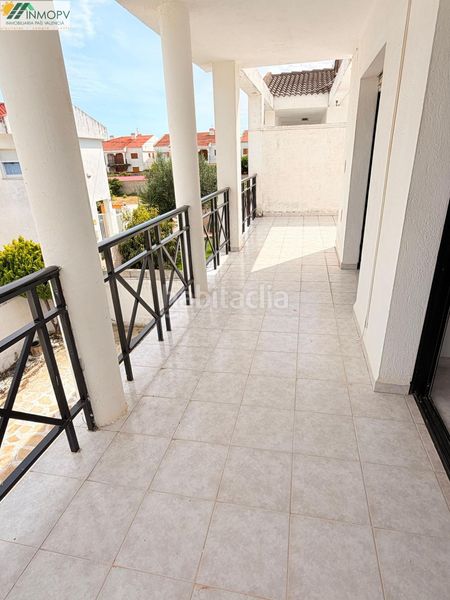 Foto 5a3689cb-0849-4b5a-b618-d03f006a4f35. Casa adossada amb aparcament a Cala Puntal Vinaròs