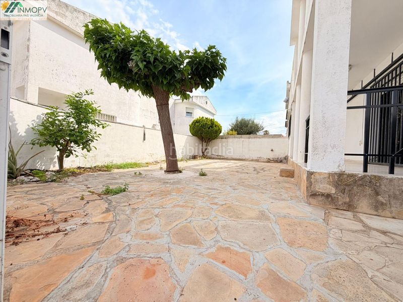 Foto f94010fe-a675-4ad9-9e74-7ece5b9c8e5f. Casa adossada amb aparcament a Cala Puntal Vinaròs