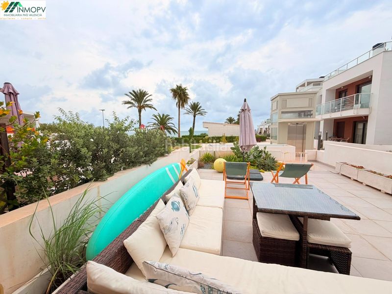 Foto 09b4384d-98fe-44b8-a324-e46d9d36124a. Casa adosada vivienda adosada en urbanizacion privada Costa Norte zona barbiguera! primera linea del mar! en Vinaròs