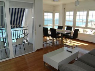 Rent Apartment in Casco Urbano. Alquiler de invierno hasta el 15 de junio   piso en el paseo mar