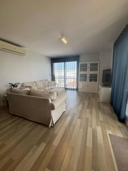 Foto 0f18f501-d1f3-431d-9efc-f3cbb96bfca3. Etagenwohnung mit heizung in Platja de Llevant Salou