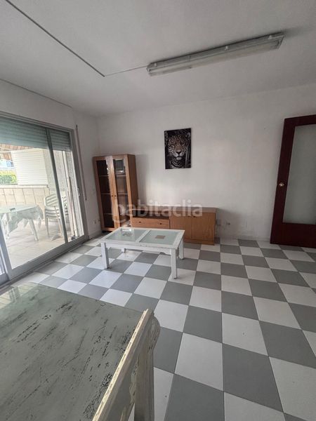 Foto 08167050-5ead-4311-967b-cc385e93281c. Planta baixa amb piscina a Mar i Camp - Platja dels Capellans Salou