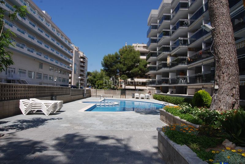 Foto f0b8efec-4204-4eee-a517-3e2e09b5a2dc. Planta baixa amb piscina a Mar i Camp - Platja dels Capellans Salou