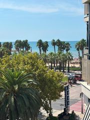 Apartament a Platja de Llevant. Piso reformado con vistas al mar en la zona del paseo jaime i  s