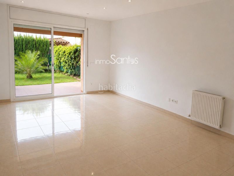 Foto 7b587726-d2e4-4709-9b8b-3bab6d6d134d. Casa adossada a Puigmal - Mas Nou Empuriabrava