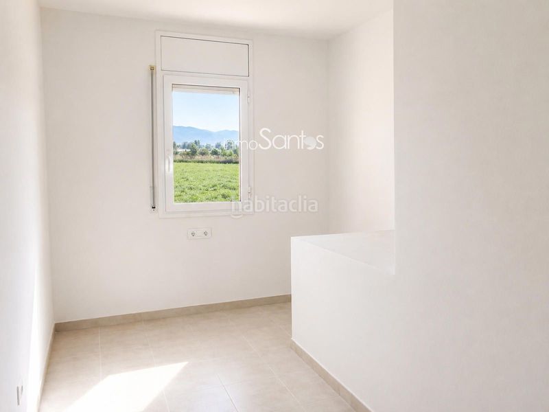 Foto 8518e5d2-37e2-4951-9cde-bf367cc4d1f1. Casa adossada a Puigmal - Mas Nou Empuriabrava