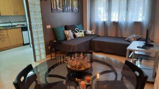Pis  Mare de deu de montserrat. Encantador y acogedor apartamento en el centro de la ciudad.