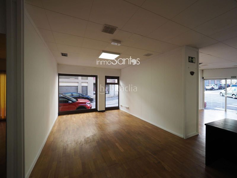 Foto 1176d1d6-3ea0-4b00-a0a9-e2ee011c50f2. Lloguer local comercial a Centre Roses