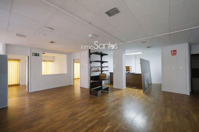 Foto dcaf4dd9-e1ce-4068-894a-9f3ce13e8a83. Lloguer local comercial a Centre Roses