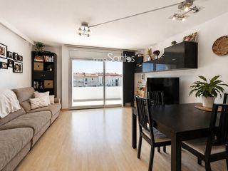 Duplex  Tirso de molina. Dúplex ático con terraza de 67m2 y plaza de parking  en el centr
