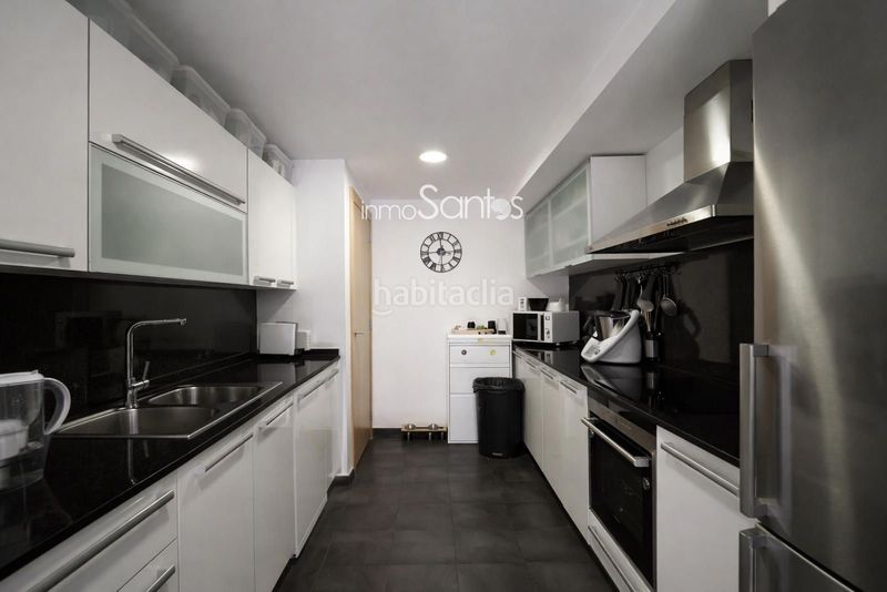 Foto 06a91743-775c-48f7-83d1-61dd96939805. Duplex con parcheggio in Centre Roses