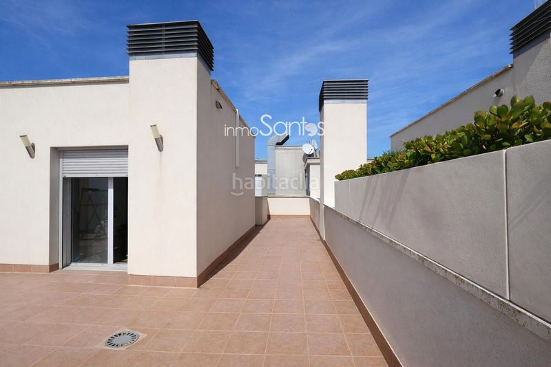 Foto 43860987-d870-48ad-b39a-cc13704d2af6. Duplex con parcheggio in Centre Roses