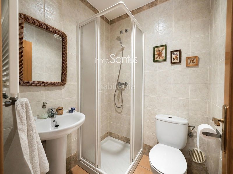 Foto fb229b0a-e24f-40f2-918e-638ba6bbc9d1. Casa amb calefacció aparcament piscina a Palau-saverdera