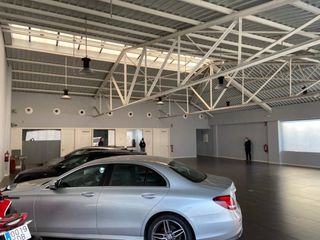 Fabrikhalle in Catalunya - Fontetes. Nave comercial en venta en cerdanyola