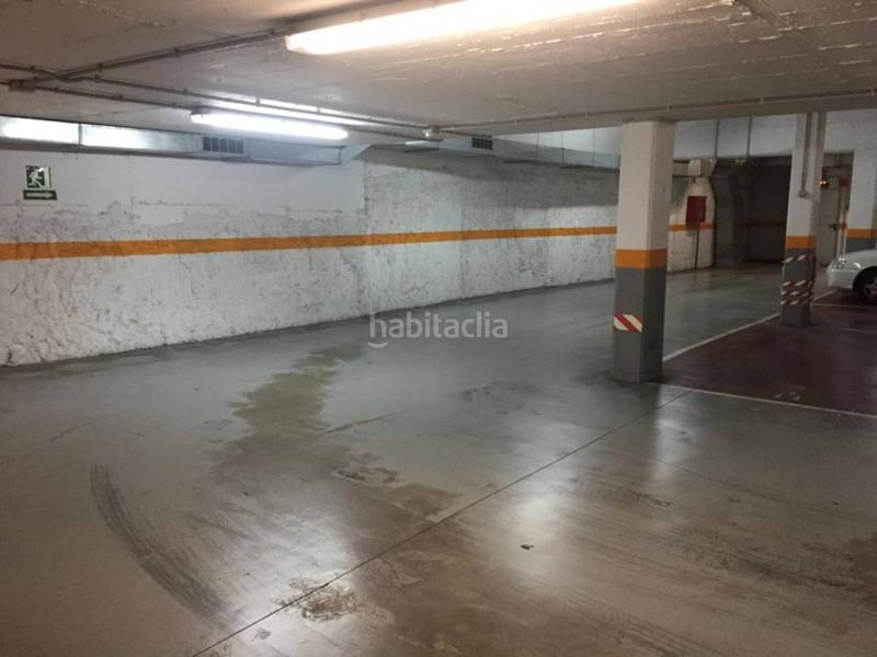 Foto d14c311b-c700-48f8-8567-e7da698b76d5. Parking coche 10 plazas de parking seminuevas en venta en Mollet del Vallès
