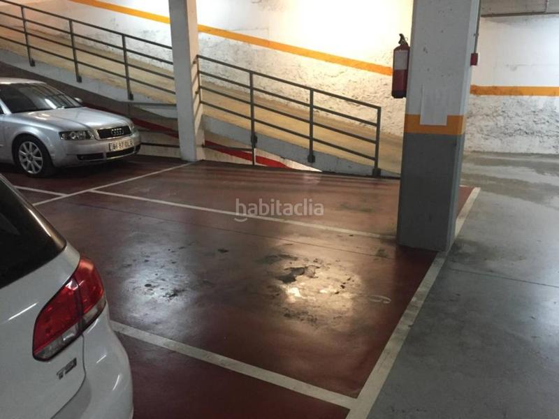 Foto f86035be-38bf-43b0-ac4d-1dafbc764d1a. Parking coche 10 plazas de parking seminuevas en venta en Mollet del Vallès