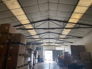 Nau industrial a Canovelles. Nave industrial en venta ideal para inversores.