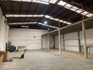 Rent Industrial building in Lliçà d´Amunt. Nave industrial en alquiler con disponibilidad inmediata