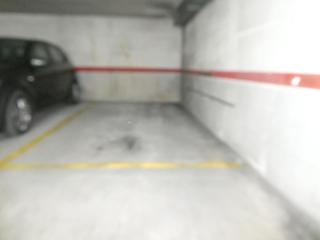 Parking voiture à Montornès del Vallès