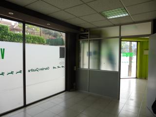 Location Local commercial  Avinguda d'en piera