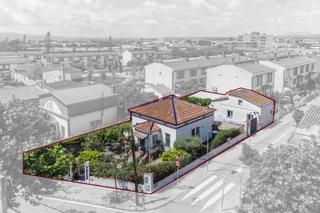 Casa  Carrer onze de setembre. Buscas una casa con carcter, espacio y potencial en montmel?