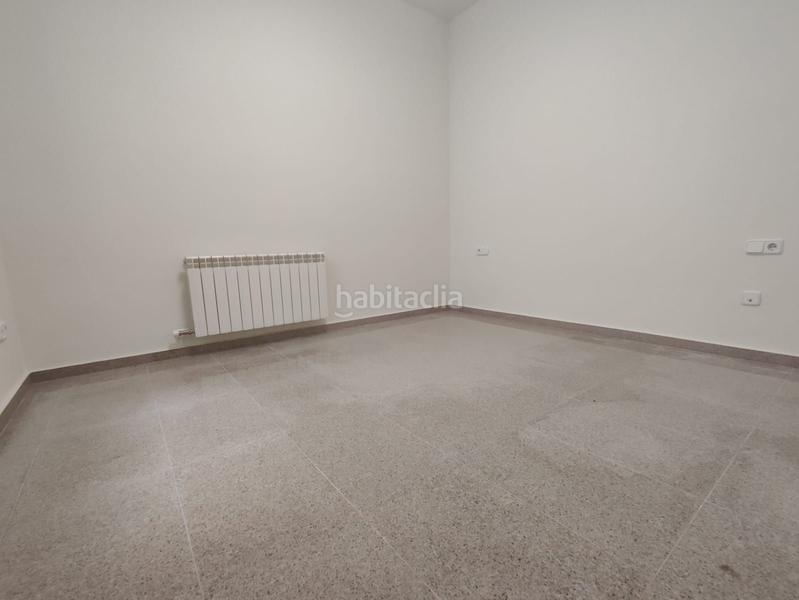 Foto 4423cf36-8439-4e5e-9893-e18aa9e93f7d. Planta baja  de 2 habitaciones con patio interior en venta, centro en Granollers