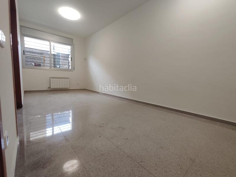Foto 711b5128-f977-4f4e-bd22-444e9af0d79a. Planta baja  de 2 habitaciones con patio interior en venta, centro en Granollers