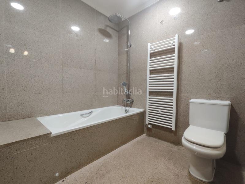 Foto d4e4598b-2290-4de4-b46d-8984d103bba2. Planta baja  de 2 habitaciones con patio interior en venta, centro en Granollers