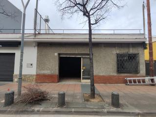 Local commercial  Carrer vic. Local en el centro de montmeló!
