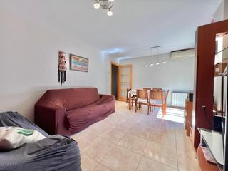 Flat  Maria fortuny (calle). Piso en venta con parking incluido junto a zona centro de mollet