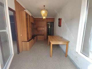 Rez-de-chaussée  Colom (calle). Vivienda en planta baja con 3 habitaciones en martorelles
