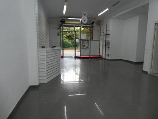 Location Local commercial à Montornès del Vallès