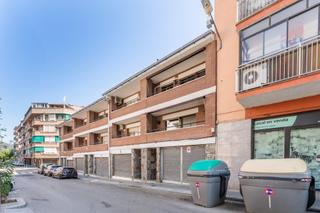 Casa adossada  Calle de nostra senyora del carme. Casa adosada de 5 habitaciones con terrazas, patio y garaje en b