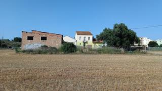 Bauernhof  Del mil·lenari. Casa a 4 vientos con varios anexos en gran parcela a la venta en