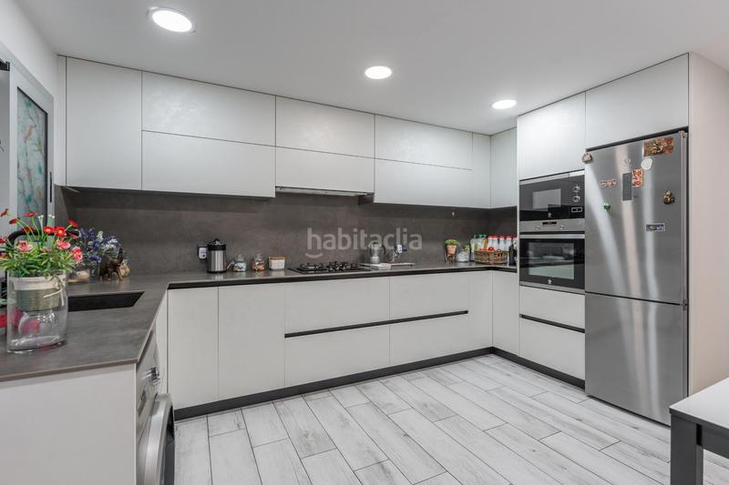 Foto 6c0e6782-ae8f-4e49-872a-8d8d909b3761. Piso comodidad, amplitud y luz en tu nuevo hogar en mollet en Mollet del Vallès