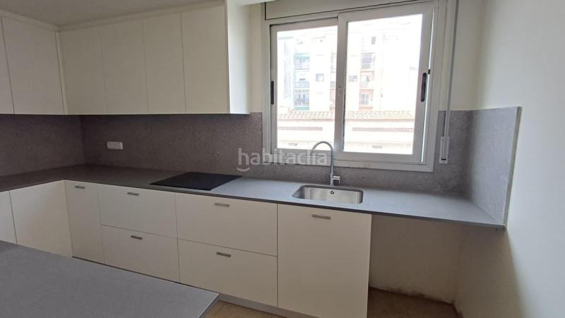 Foto 47d30f08-75ef-45d3-891d-cb699715beb6. Ático segundo piso bajo cubierta con dos terrazas a la venta en Granollers