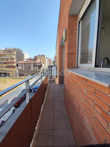 Foto 52714b09-3226-4913-be41-909ddfba259d. Ático segundo piso bajo cubierta con dos terrazas a la venta en Granollers