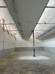 Rent Industrial building in Sant Fost de Campsentelles. Magnifica nave en alquiler en sant fost