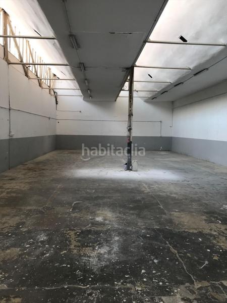 Foto ecf191f2-4023-43ef-8f23-1719f0bfb4c2. Fabrikhalle in Sant Fost de Campsentelles