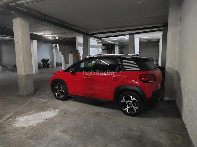 Foto c12714a4-f2b1-41df-b482-0587eeb91bd9. Autoparkplatz in Can Pantiquet Mollet del Vallès