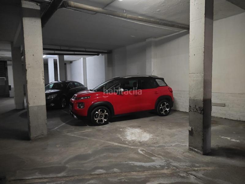 Foto fb44257c-6349-4008-bd85-edad155d736c. Autoparkplatz in Can Pantiquet Mollet del Vallès