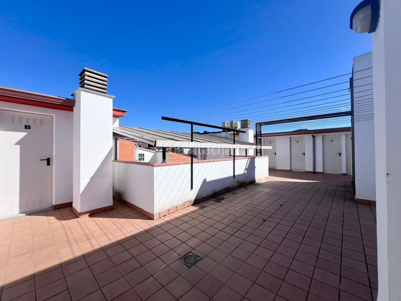 Foto 27cfb6c1-29ae-4f1f-a48e-092be52995af. Pis amb calefacció a Martorelles