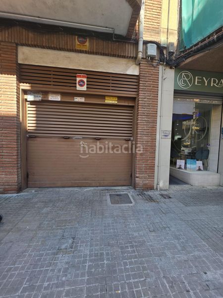 Foto 092d4515-3238-4402-b36d-e477db715845. Aparcament cotxe a Centre Mollet del Vallès