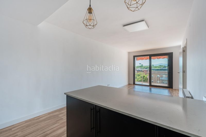 Foto ff9e5af5-2200-4f26-a2f3-ebc86465a542. Piso un hogar lleno de luz en Can Pantiquet donde cada día empieza con el sol en Mollet del Vallès