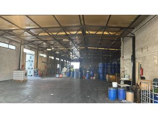 Industrial building in Palou. Nave en venta tipo c muy bien comunicada
