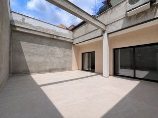 Planta baixa  Carrer alexander fleming. Planta baja a estrenar con espectacular terraza, parking privado