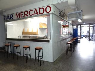 Local Comercial a Montornès del Vallès. Local cafetería en venta en ubicación estratégica
